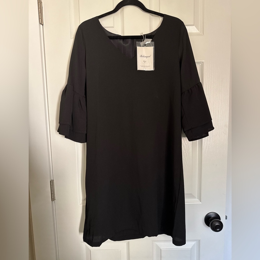 Black V-Neck Tiered Sleeve Dress